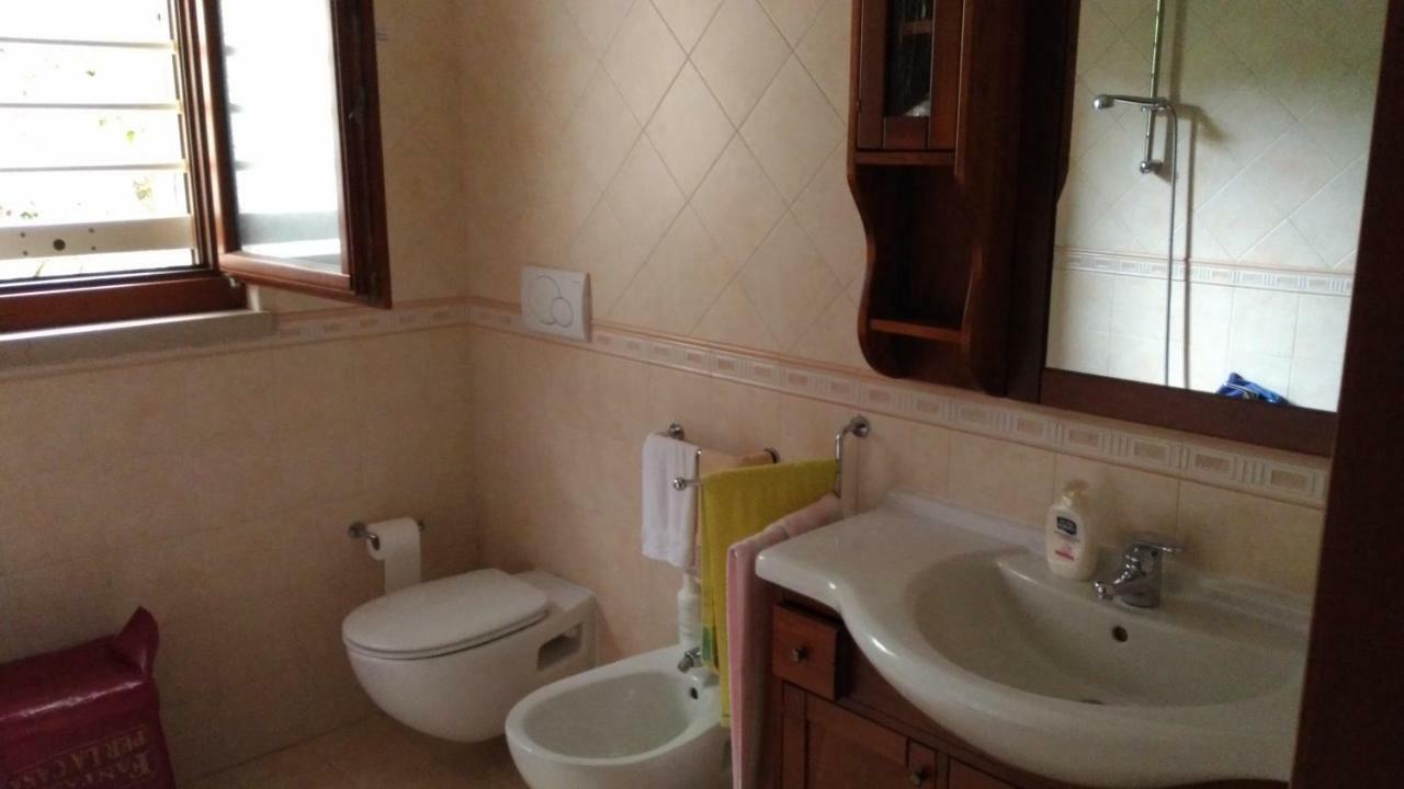 La Pietra Smeraldina Villa Bari Bagian luar foto