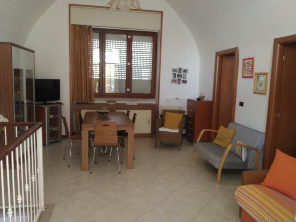 La Pietra Smeraldina Villa Bari Bagian luar foto